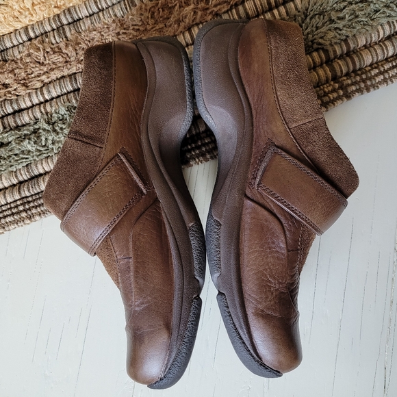 Dansko Kaya Brown Leather Slip On Clogs with Suede Cuffs Women's 38 US 7.5-8 - Picture 5 of 14